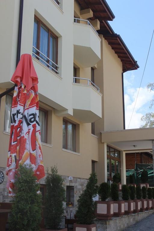 Family Hotel Relaxa Sapareva Banya Esterno foto